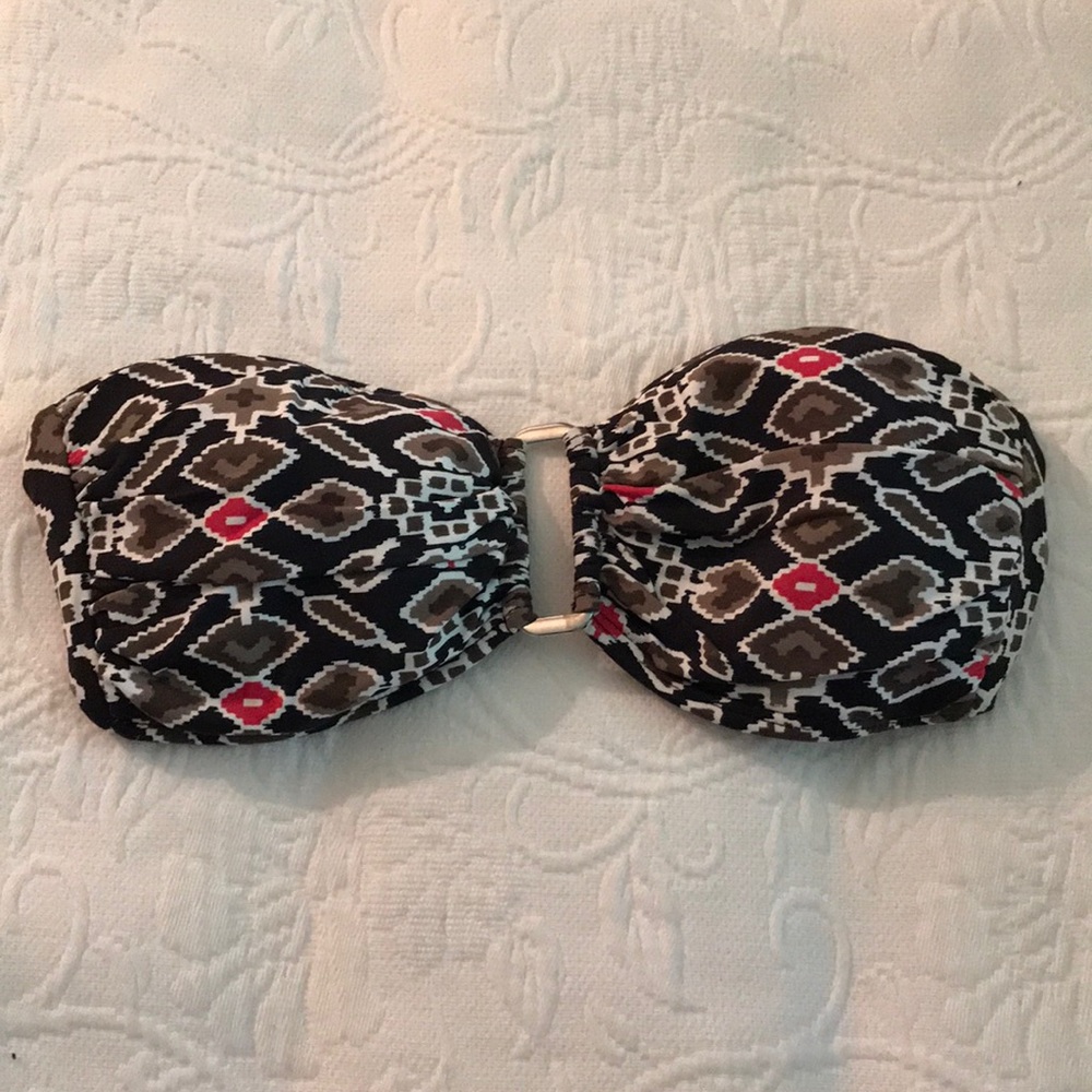 NEVER WORN Letarte bandeau top. Ties in back